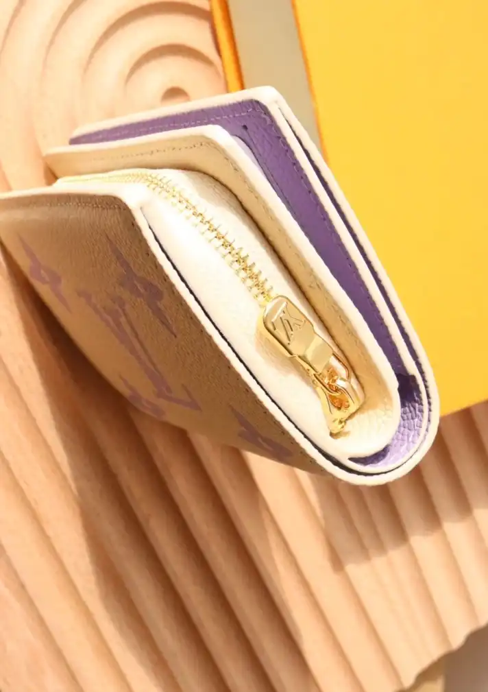 LV Wallets 4178F-0050