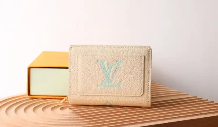 LV Wallets 4178F-0053