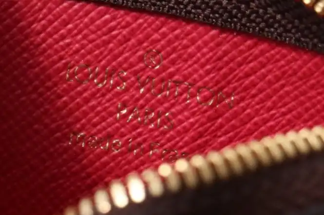 LV Wallets 4178F-0112