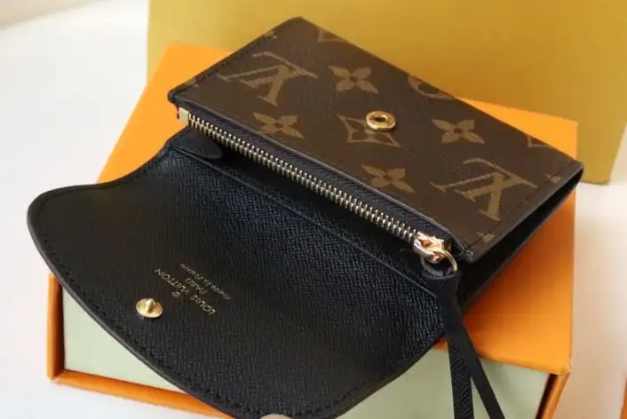 LV Wallets 4178F-0126