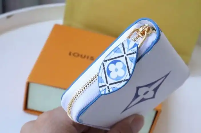 LV Wallets 4178G-0091