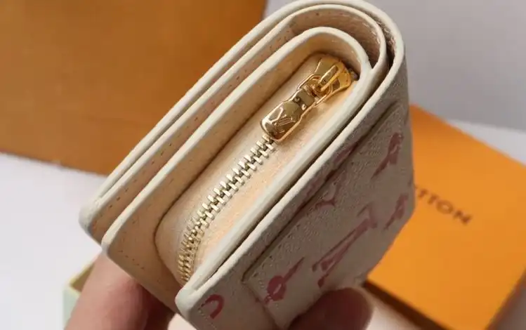 LV Wallets 4178G-0206