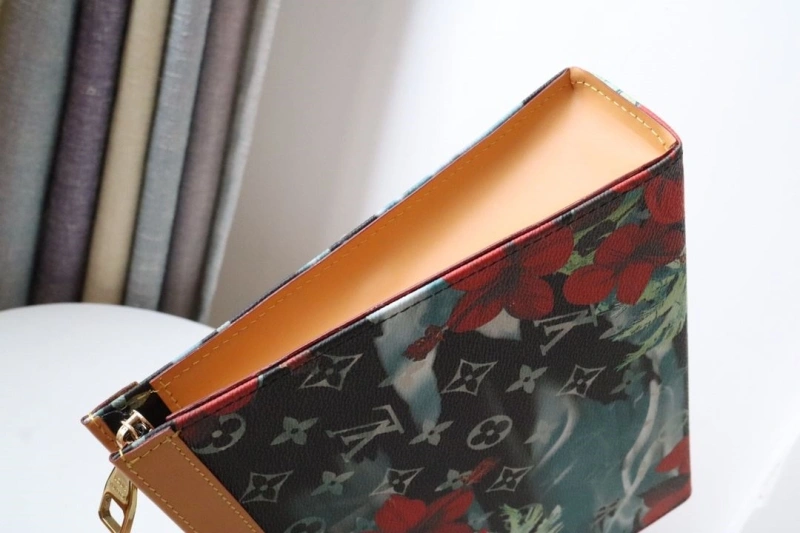 LV Clutch Bags 4178H-0035