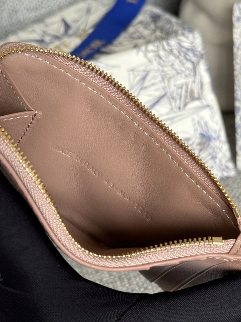 D10r wallets 4180f-0308