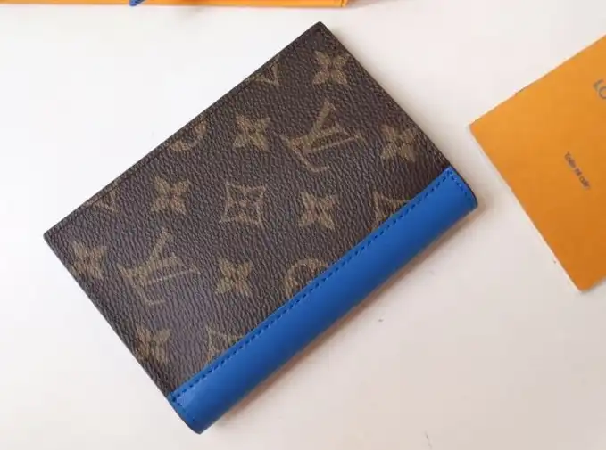 LV Wallets 4192D-0035