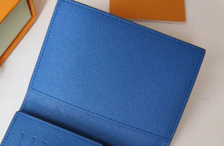 LV Wallets 4192D-0035
