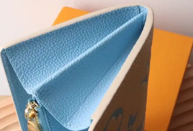 LV Wallets 4192D-0136