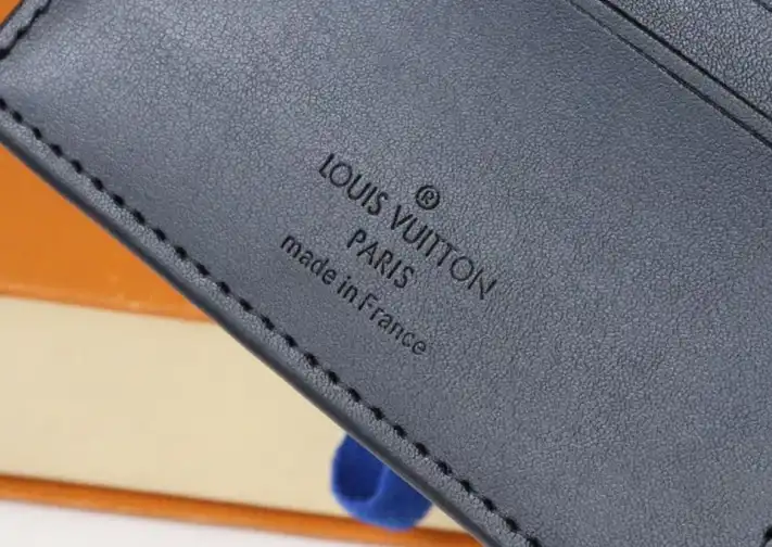 LV Wallets 4192F-0034