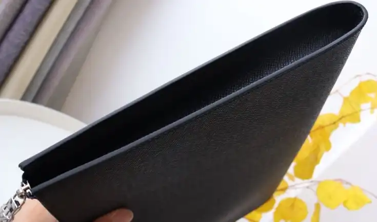 LV Clutch Bags 4192F-0075