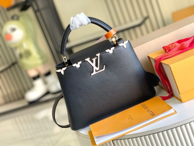 LV Capucines Bags 4194A-0331