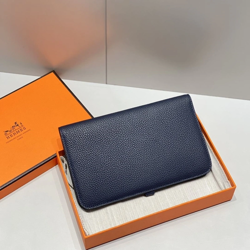 H**me5 wallets 4197-0697
