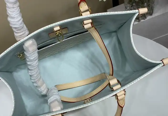 LV Shopping Bags 4206A-2665