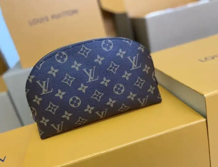 LV Clutch Bags 4206A-5166
