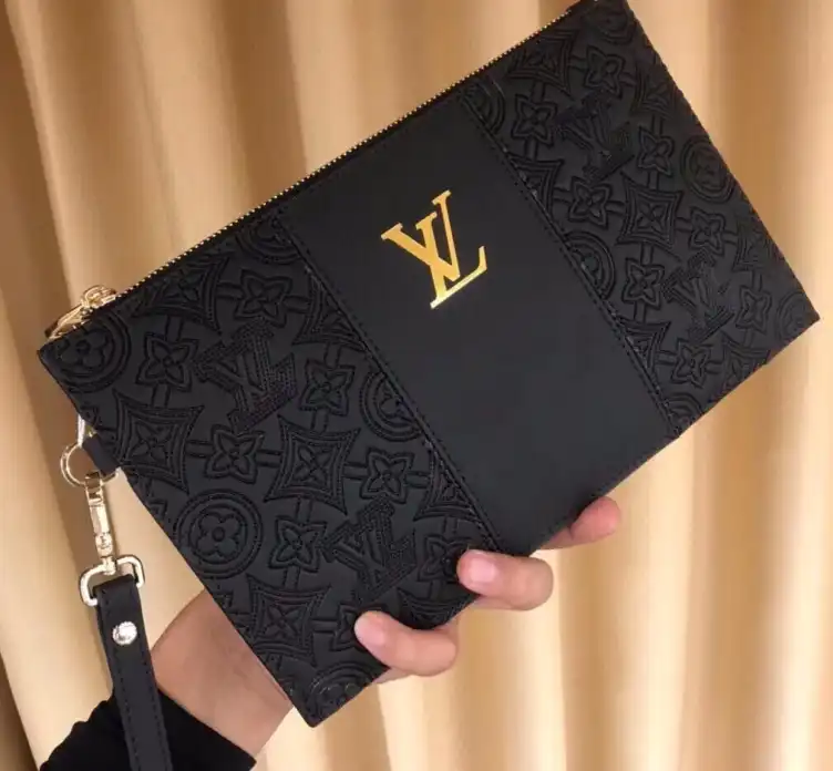LV Clutch Bags 4206A-5537