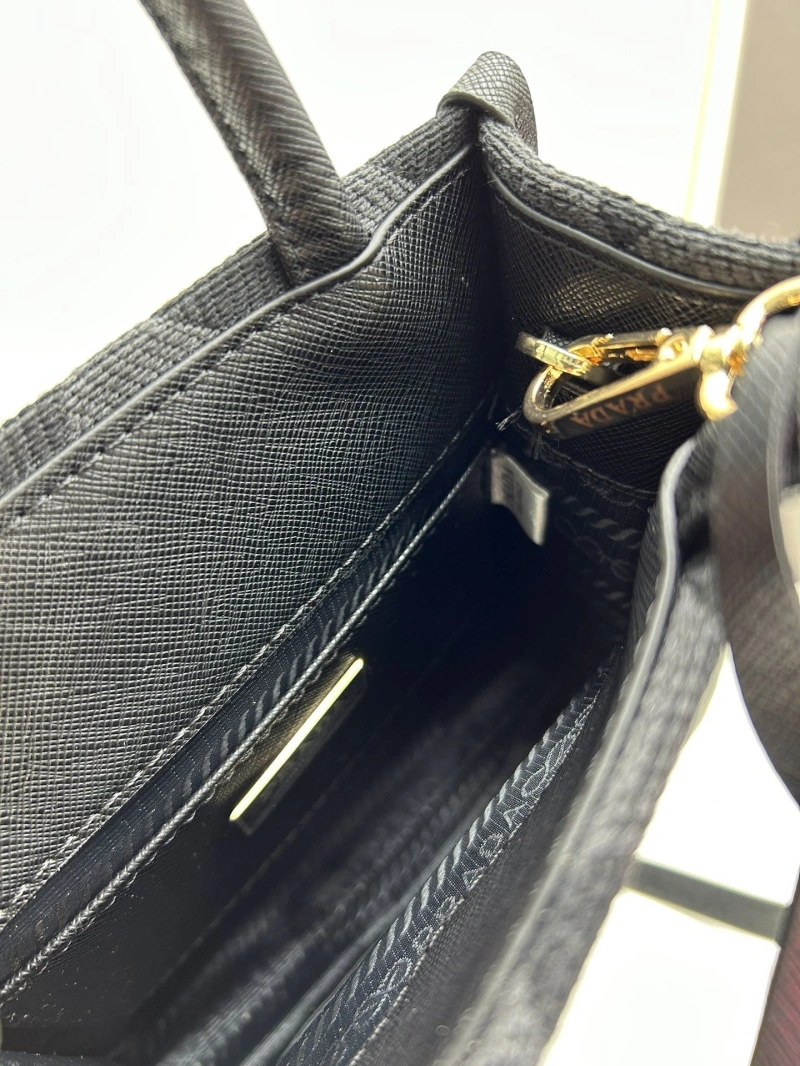 Pra*a shopping bags 4213-0239