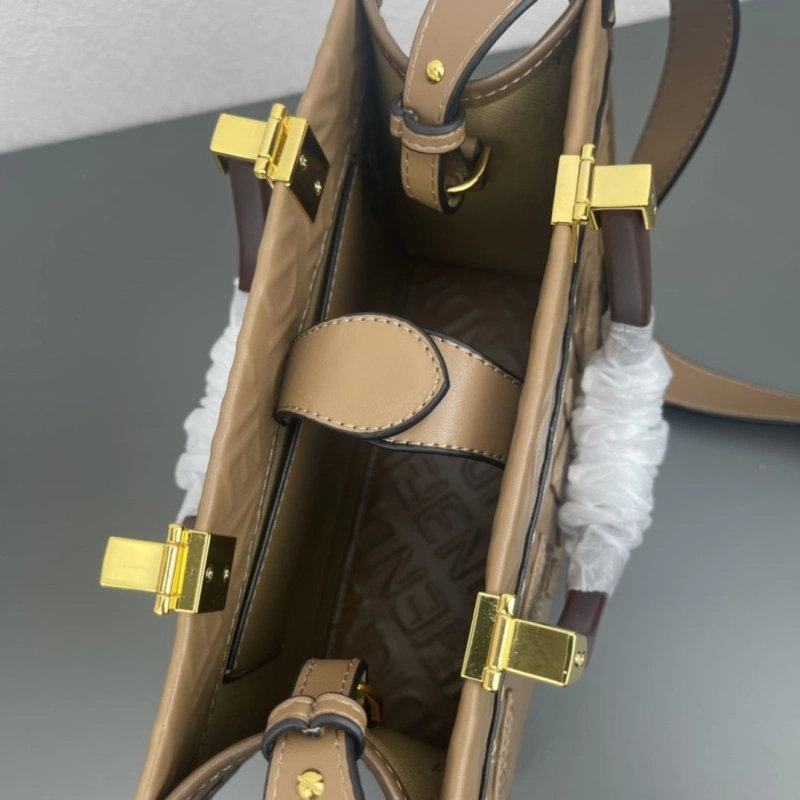 F**di shopping bags 4220-0090