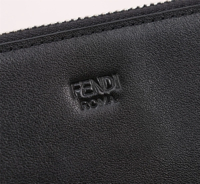 F**di cluth bags 4220a-0111