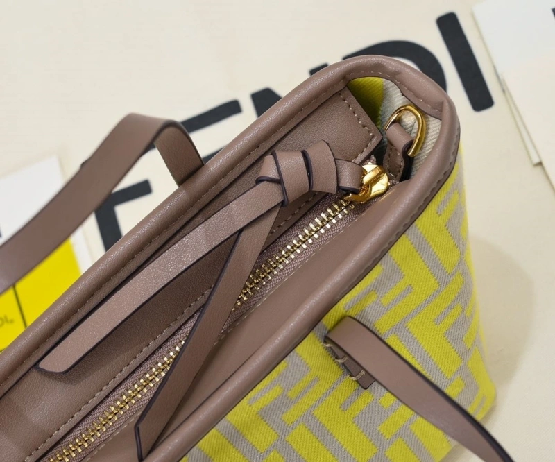 F**di shopping bags 4220d-0517
