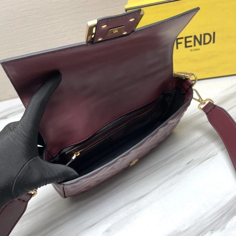 F**di baguette bags 4222c-0898