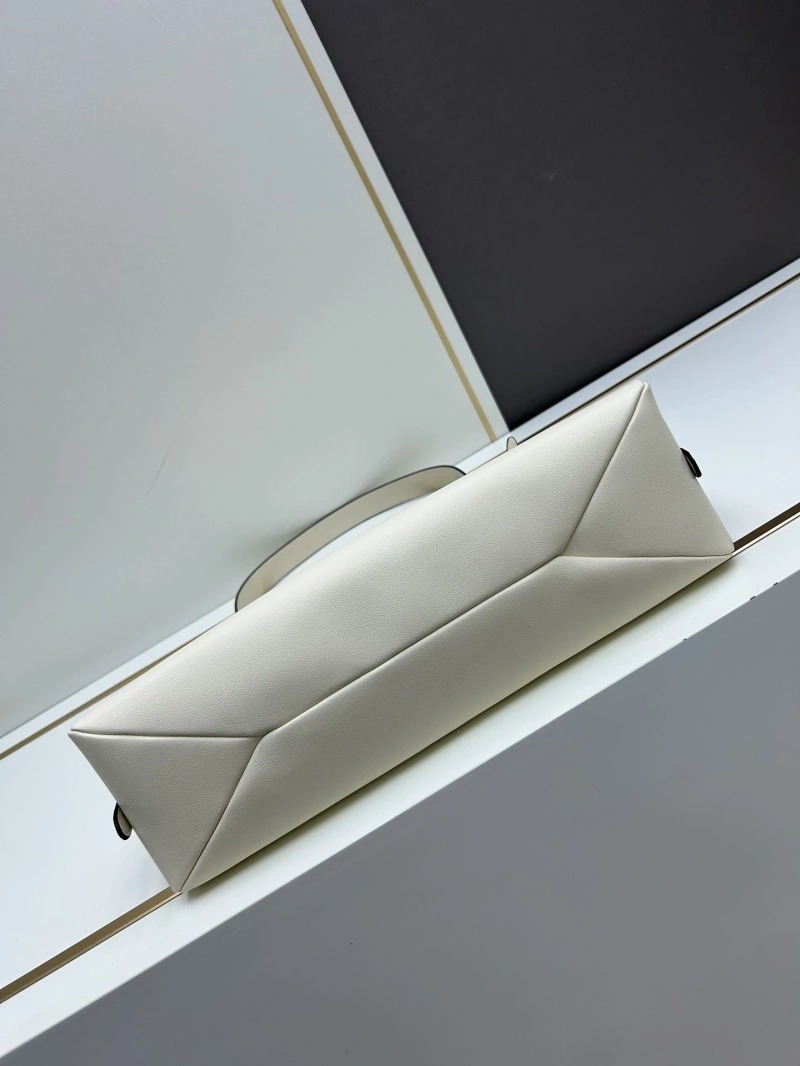 Pra*a top handle bags 4224-1629