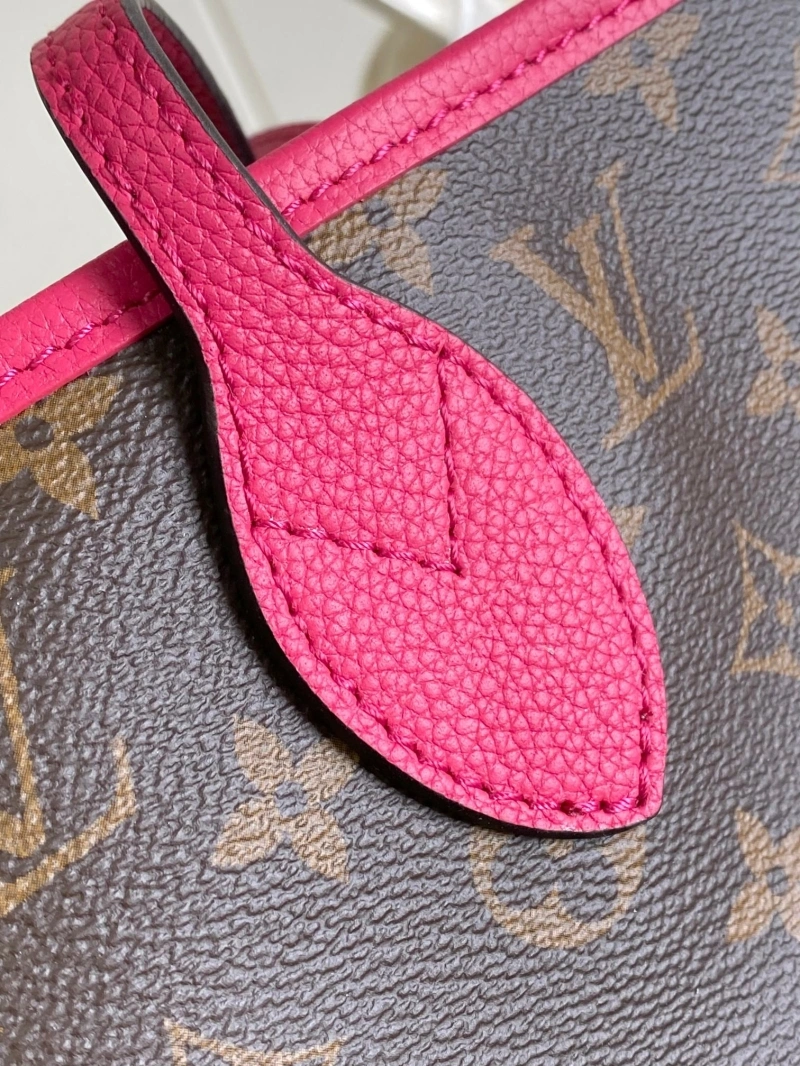 LV Shopping Bags 4233A-0874
