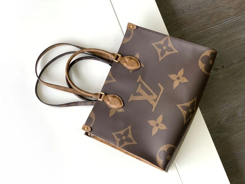 LV Shopping Bags 4233F-0135