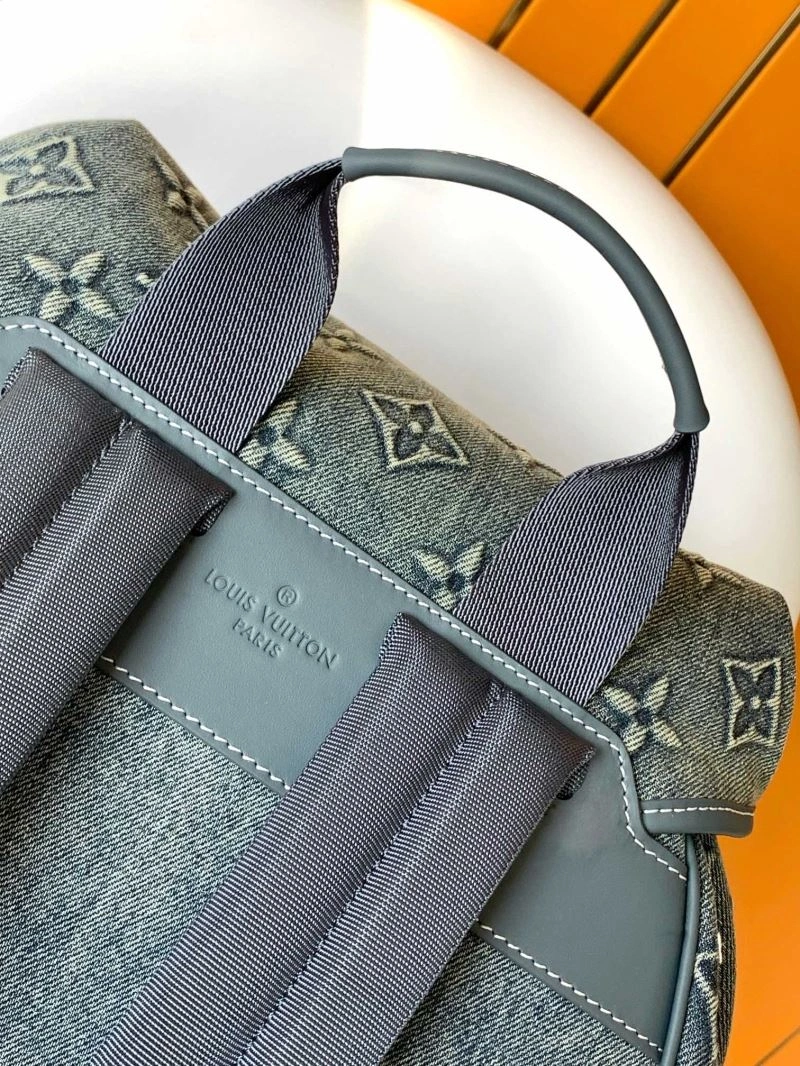 LV Backpacks 4233F-0164