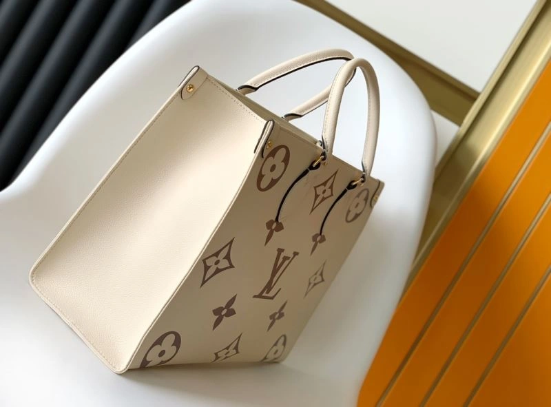 LV Shopping Bags 4233F-0243