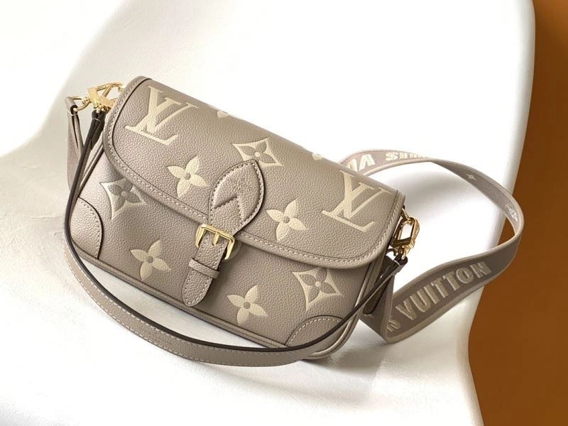 LV Satchel bags 4233F-0249