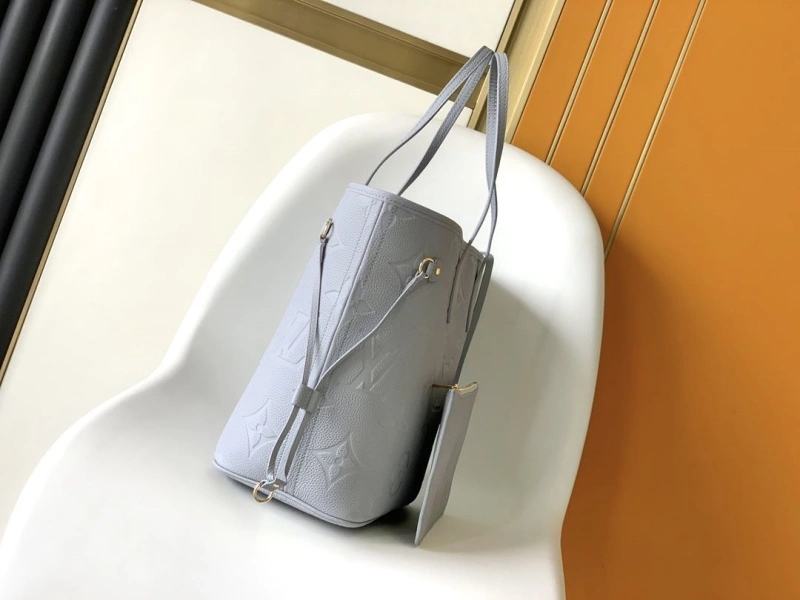 LV Shopping Bags 4233G-0097