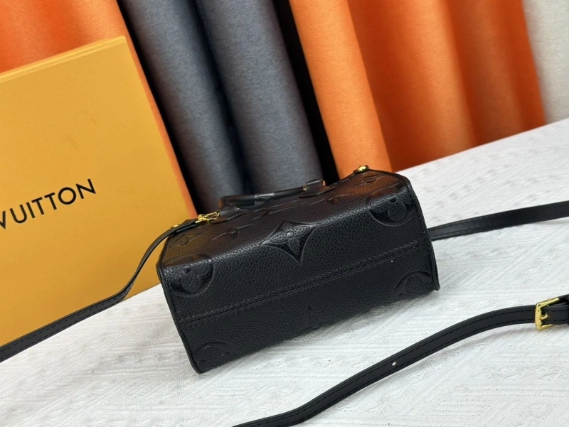 LV Shopping Bags 4233G-0463