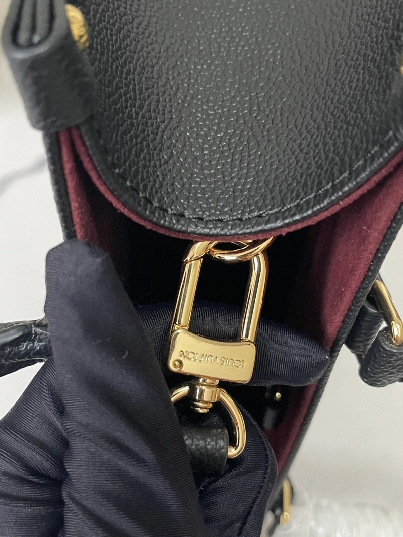 LV Shopping Bags 4233G-0744