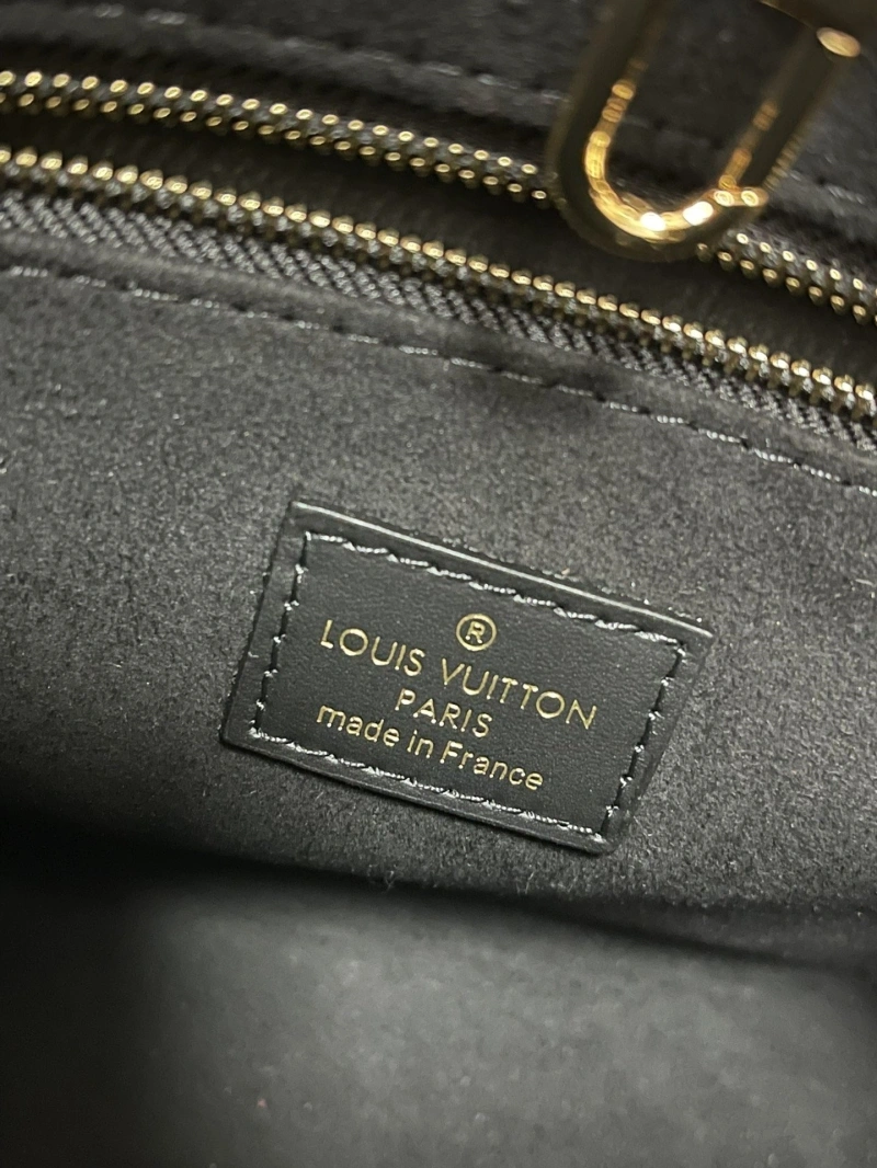 LV Shopping Bags 4233G-0748