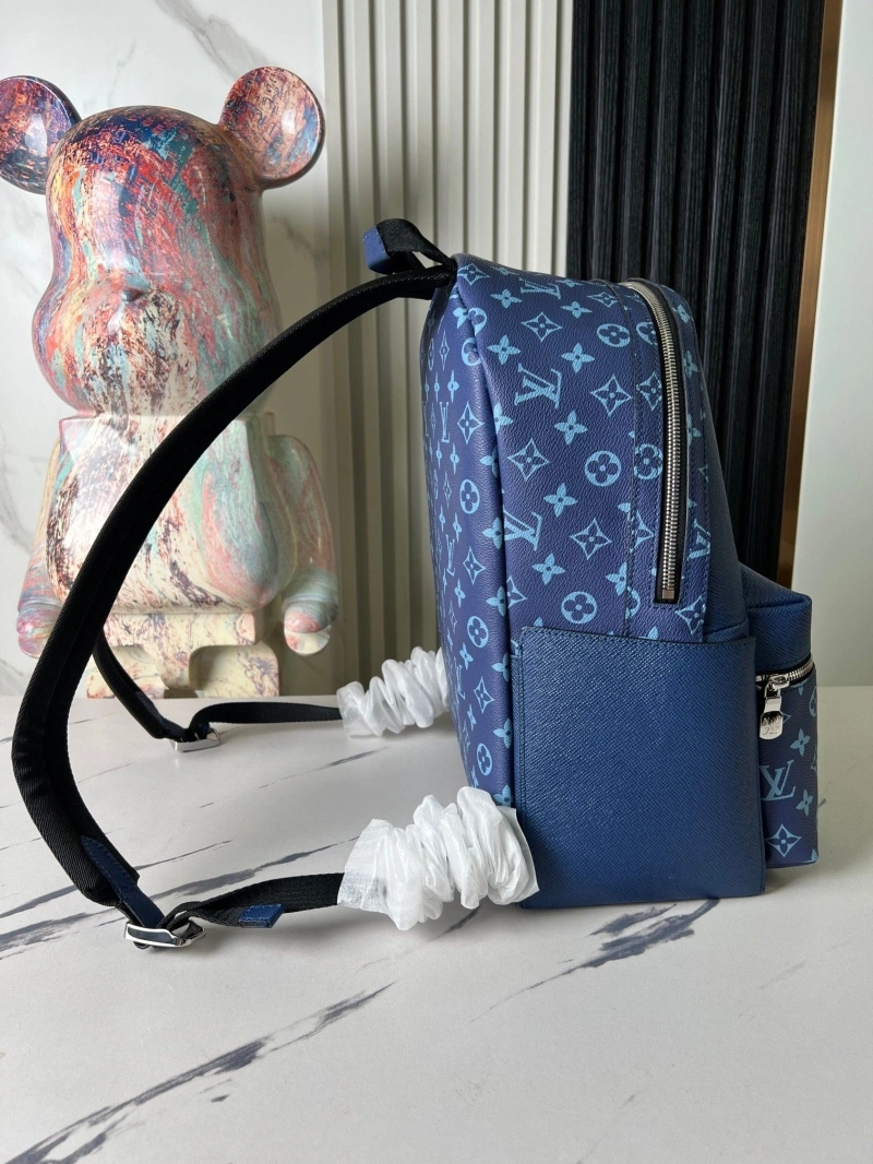 LV Backpacks 4233G-0780