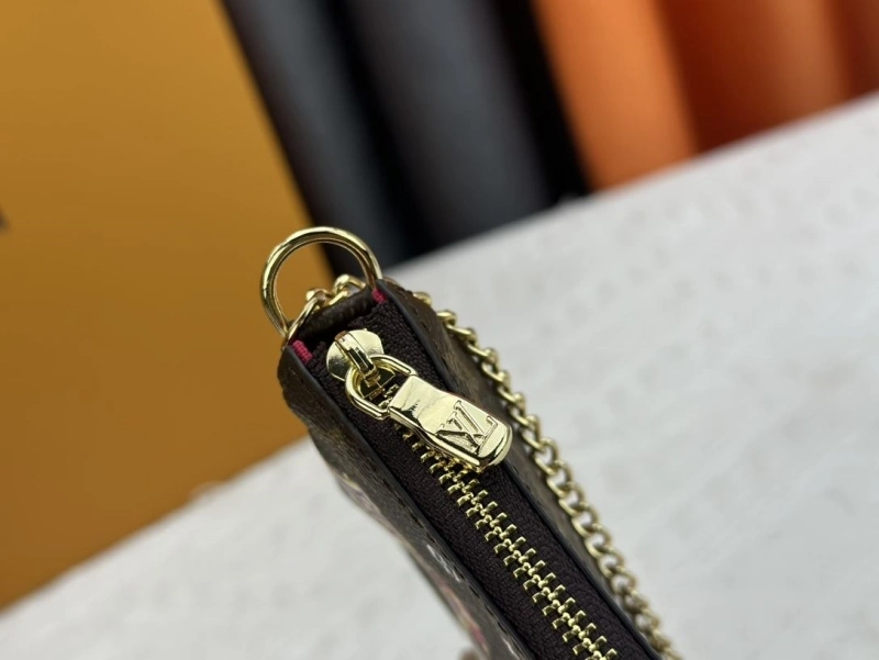 LV Clutch Bags 4233H-0340