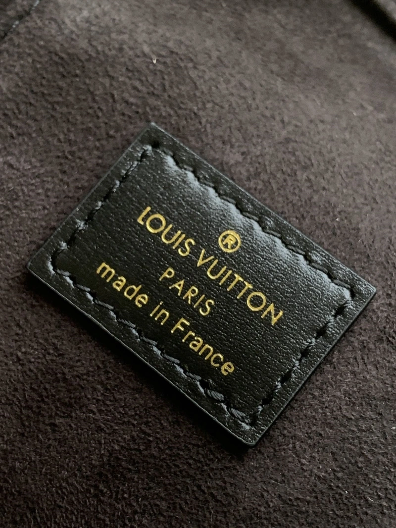 LV Cosmetic Bags 4233H-0607