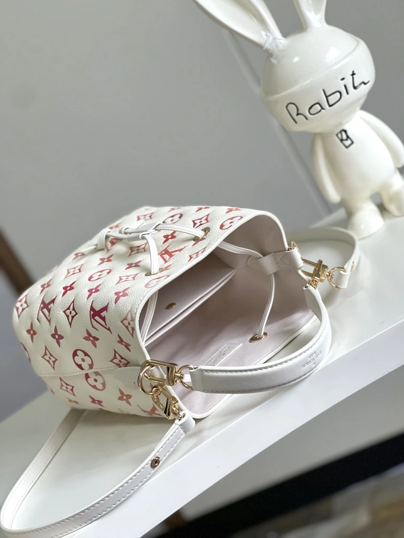 LV Bucket Bags 4233H-0682