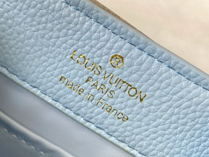 LV Capucines Bags 4233H-0844