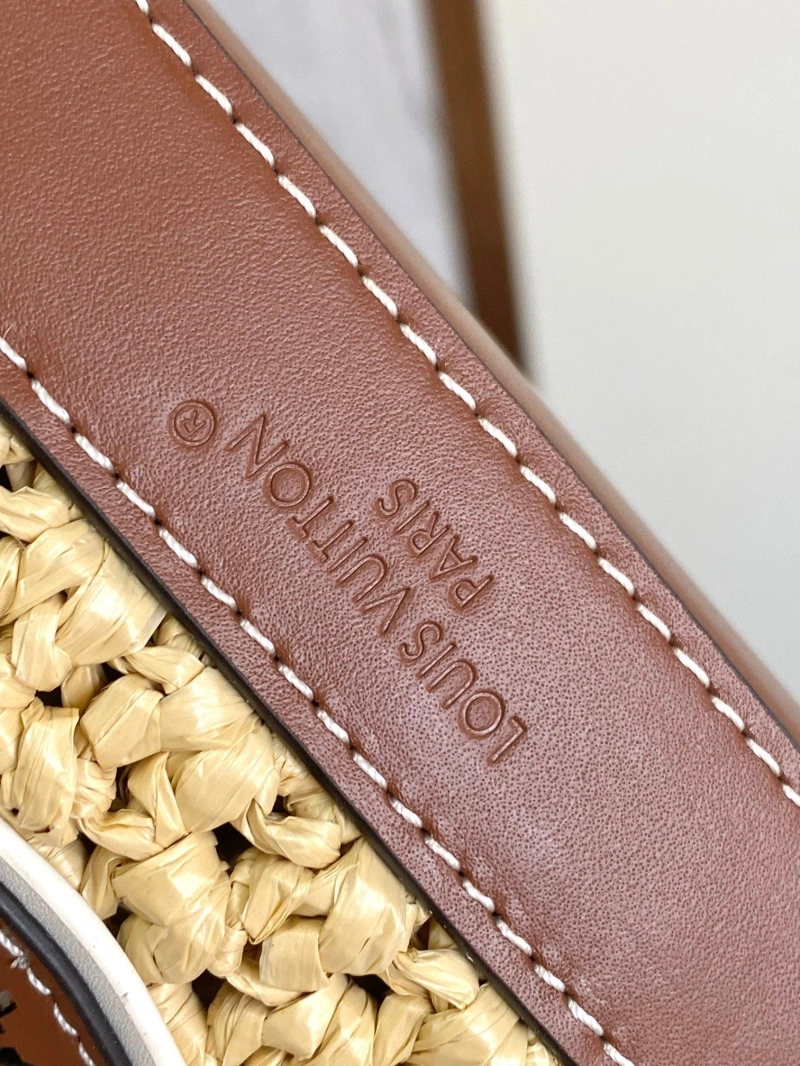 LV Bucket Bags 4233H-1654