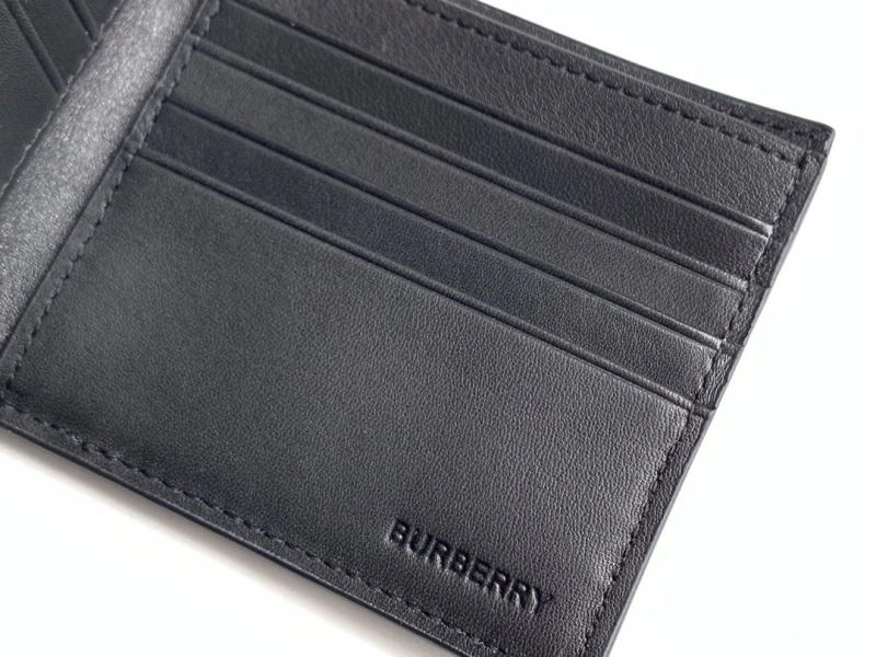 Bv*b*rry wallets 4237f-0125