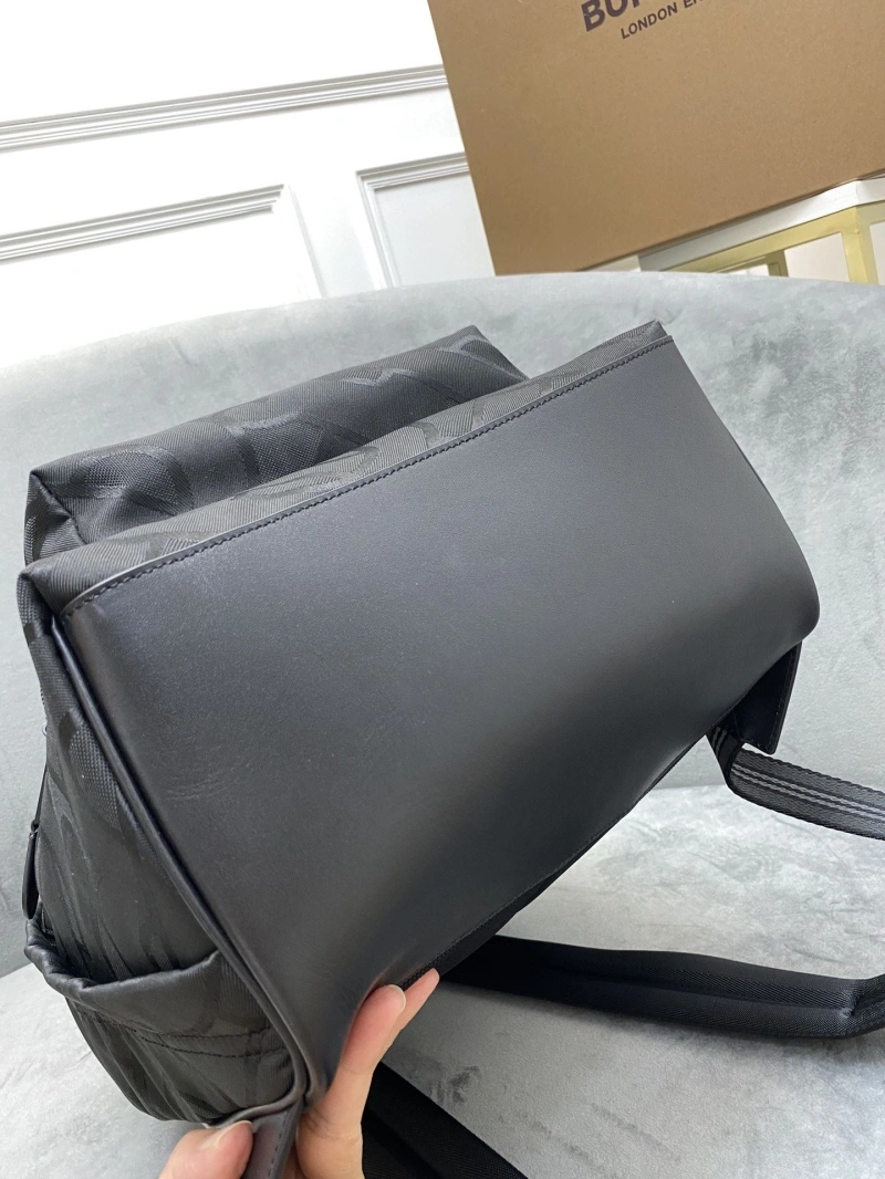 Bv*b*rry backpacks 4237f-0174