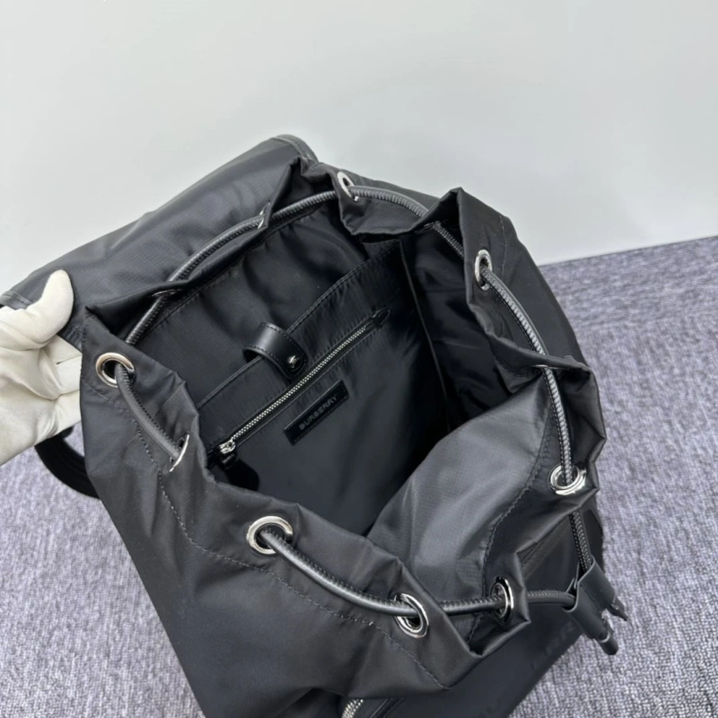 Bv*b*rry backpacks 4237f-0346