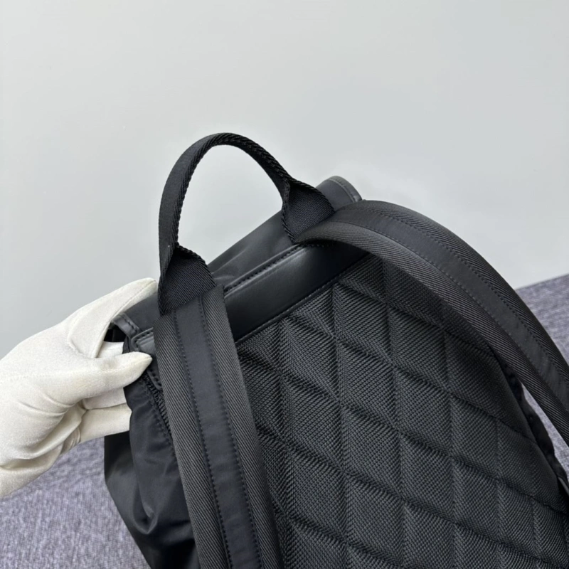 Bv*b*rry backpacks 4237f-0346
