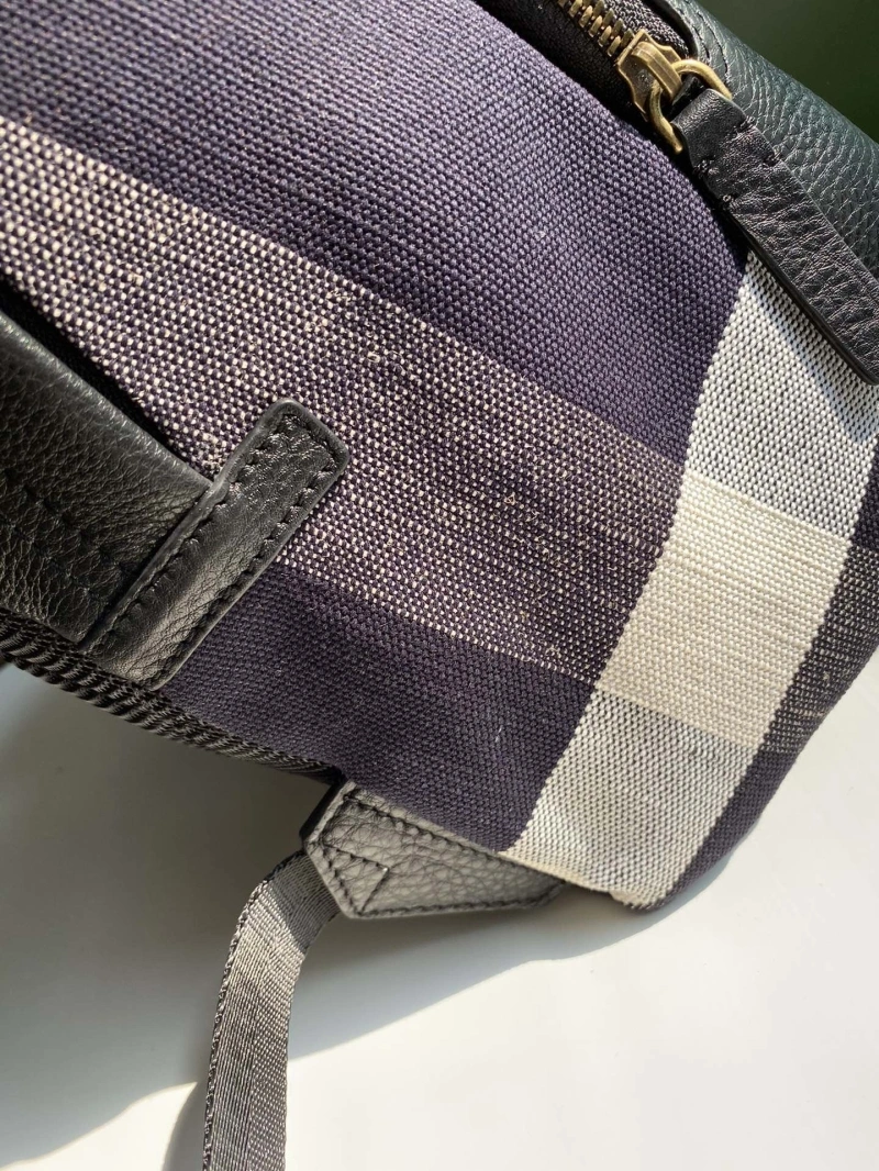 Bv*b*rry backpacks 4237f-0440