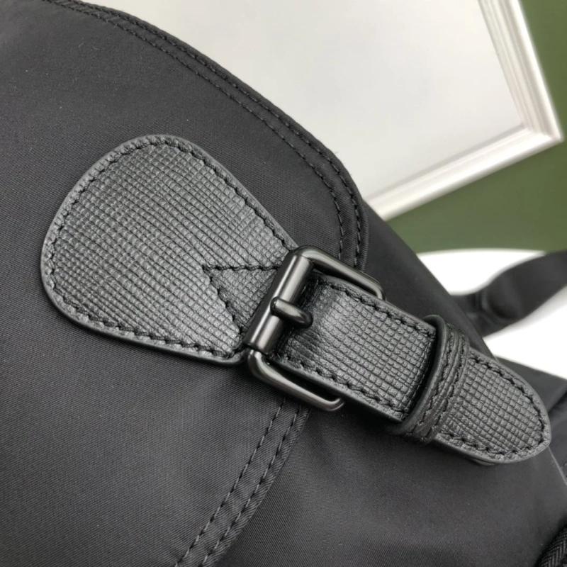 Bv*b*rry backpacks 4237f-0453