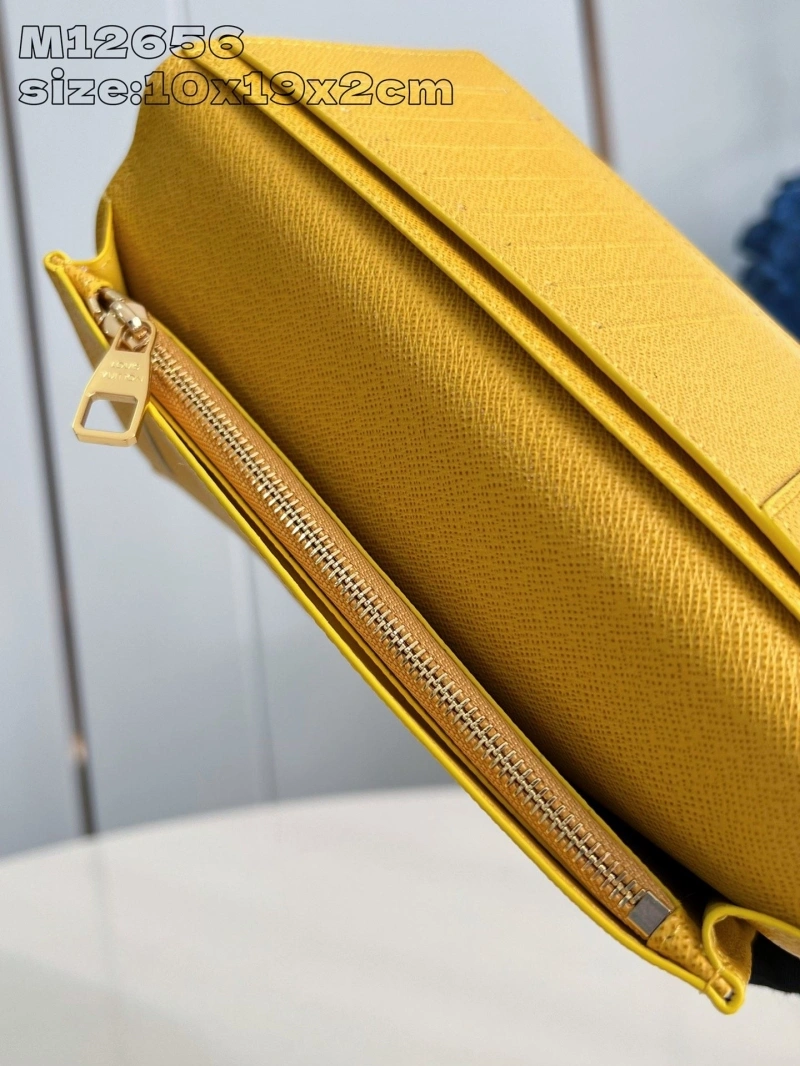LV Wallets 4286A-0307