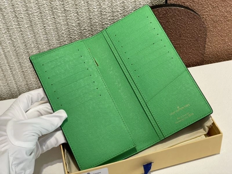 LV Wallets 4365F-0029