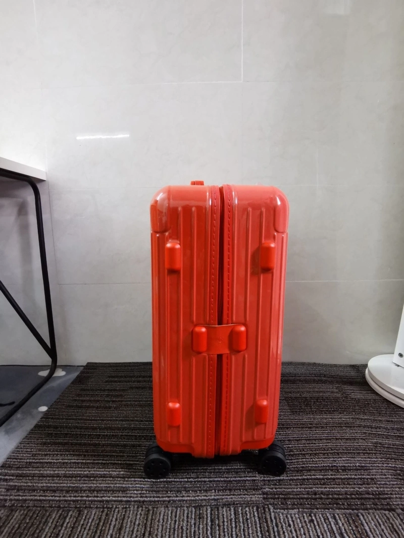 R1m0wa suitcase 4461-0072